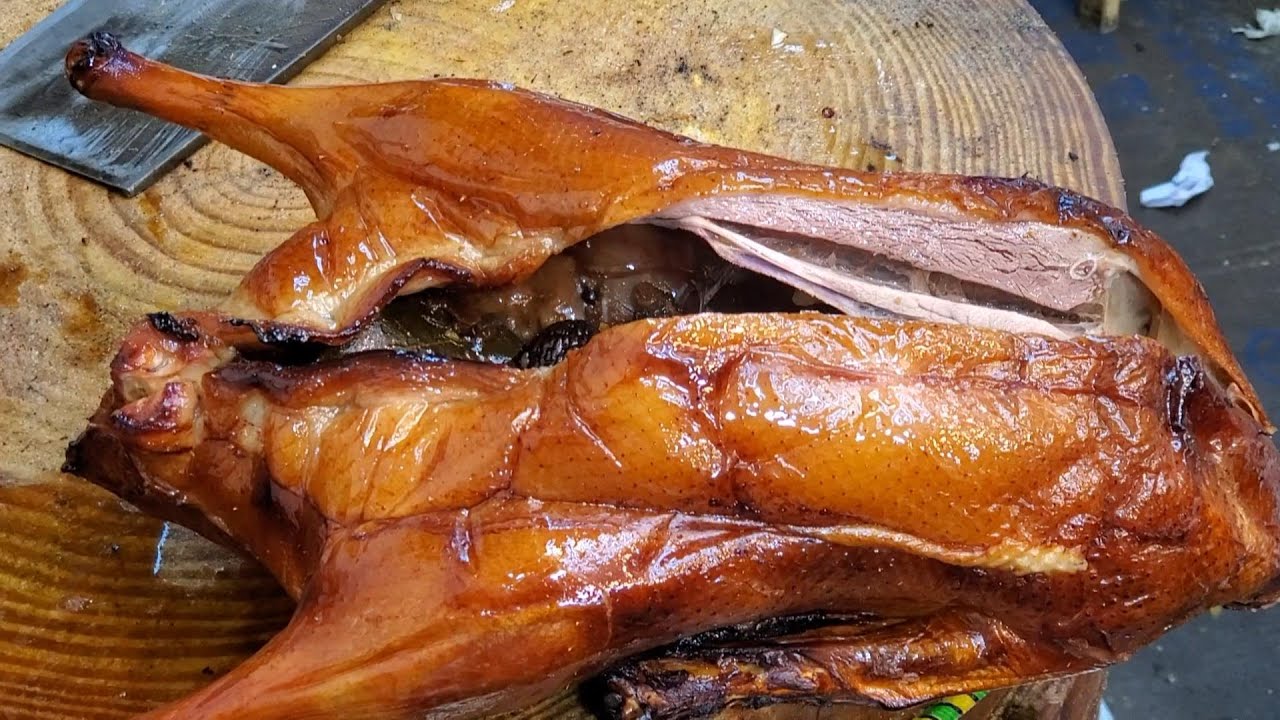 Running Gravy, Mouth Watering Roasted Goose,Suckling Pig, HongKongFood 명사 suc de viande  мясной сок
