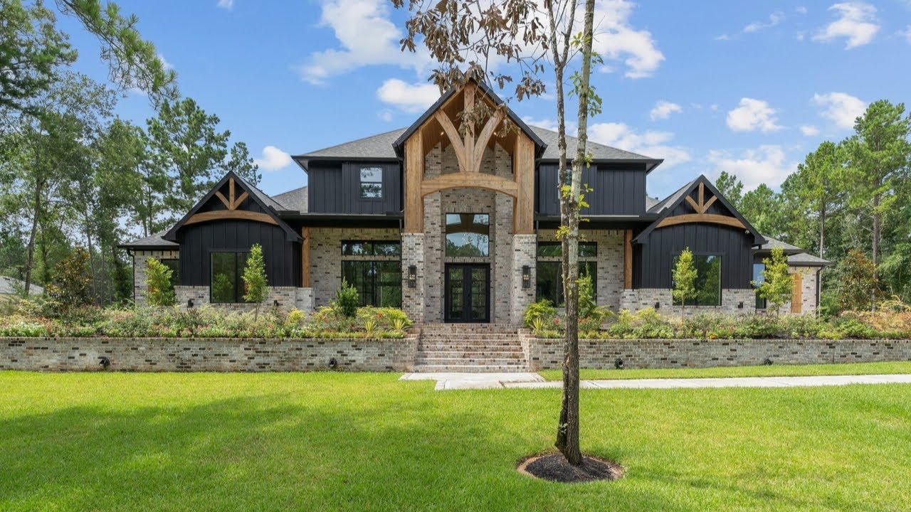 INSIDE THE 2 BEST AWARD-WINNING LUXURY HOMES THAT WE'VE TOURED