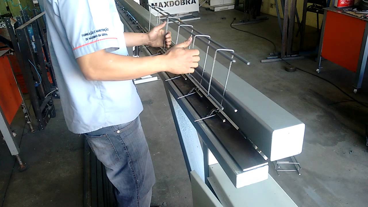 MAQUINA DE DOBRAR COLUNA