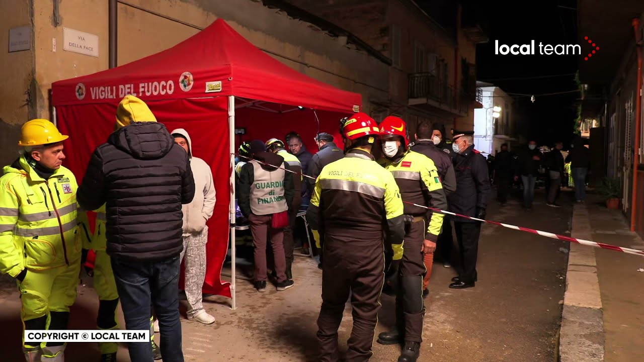 Esplosione Ravanusa, arrivano le unità Usar dei vigili del fuoco: rinforzi da tutta l'isola