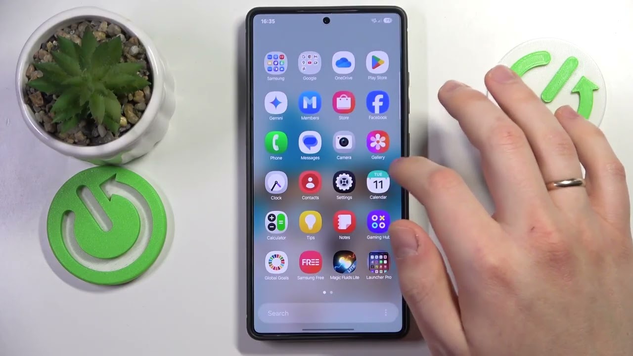 SAMSUNG Galaxy S25 Ultra &ndash; Как настроить и использовать Now Brief