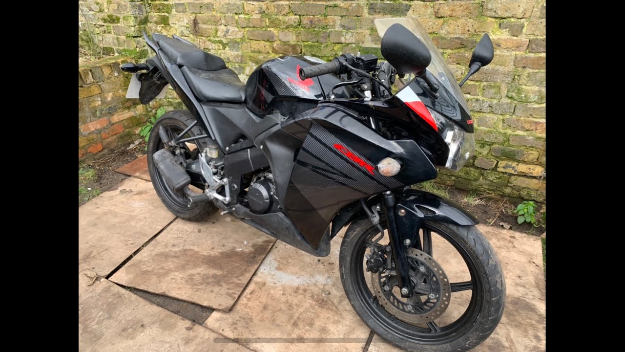 Rebuilding a Damaged Honda CBR 125 Part 2