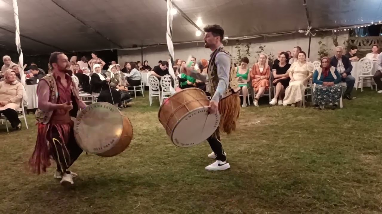 Ordu ünye köy düğünü davulcular dan muhteşem davul Show