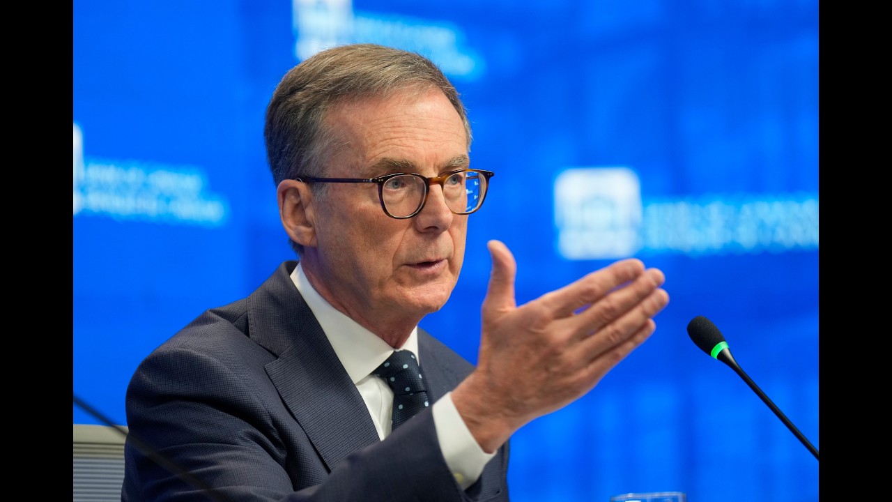 Tiff Macklem speaks to reporters after Bank of Canada holds key rate at 2.25%