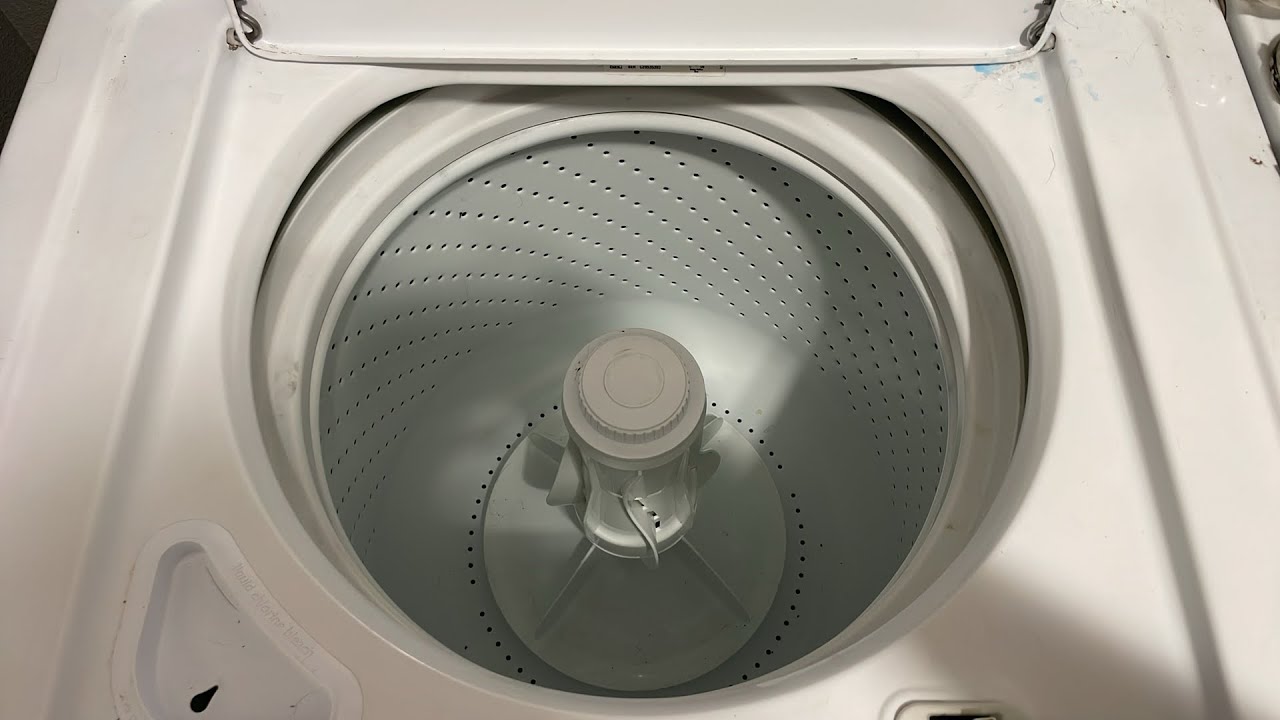Whirlpool 4800X Washing A Blanket With Thin Twin Lint Barrel Agitator!