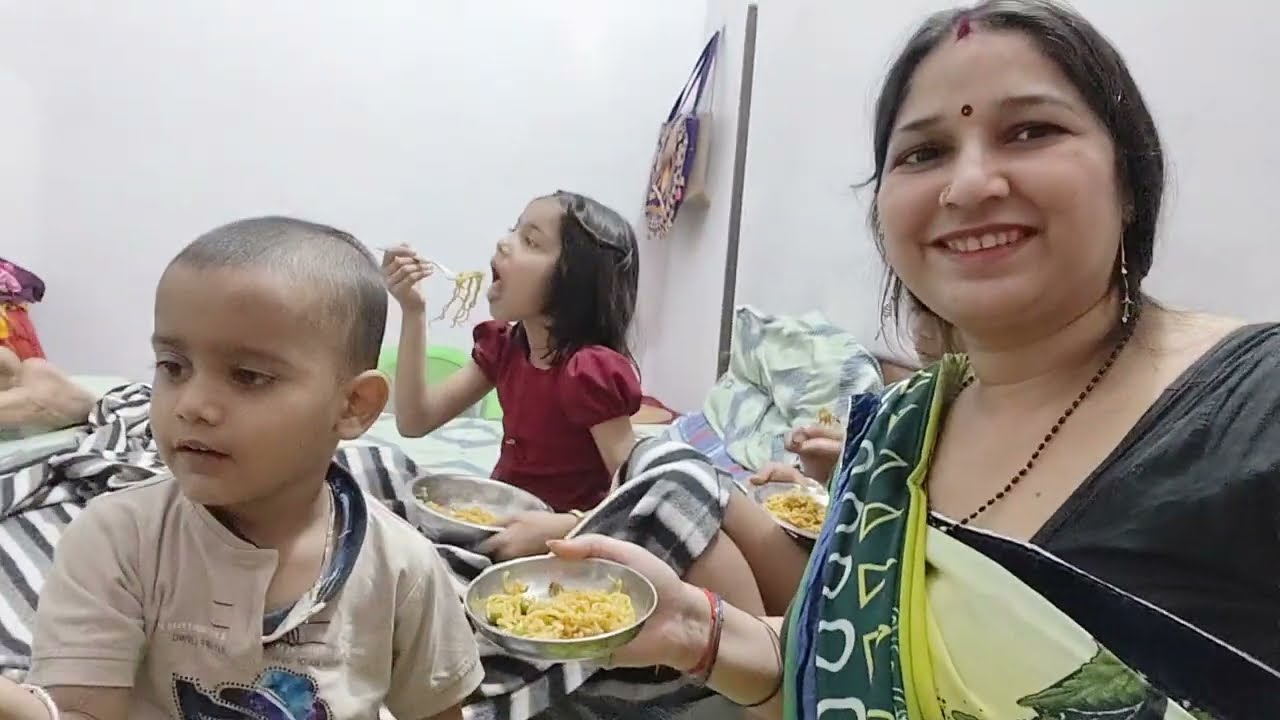 छोटे बच्चों का कंपटीशन🥰 बच्चों के साथ छुट्टियां कैसे बनाएं ? बच्चों को संभालना बहुत मुश्किल ?