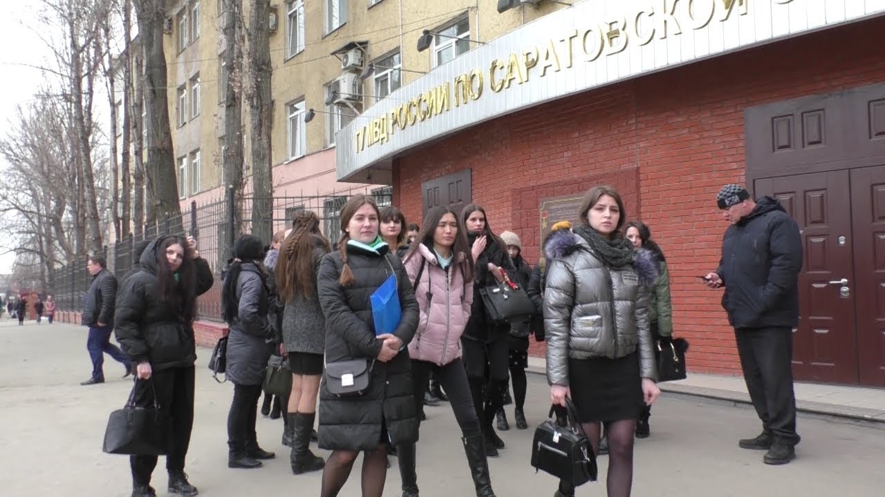 🔥#3. Женский митинг. Взбадриваем Саратовскую полицию около ГУВД.🔥