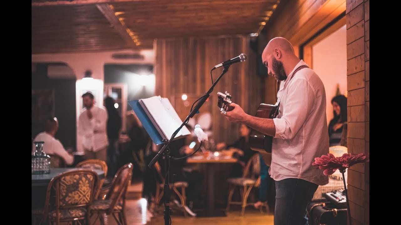 Matteo Bastiani - Certe Notti (Ligabue Acoustic Loop Cover)