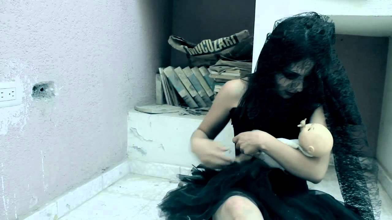 El Cuervo de Poe - Paredes Blancas