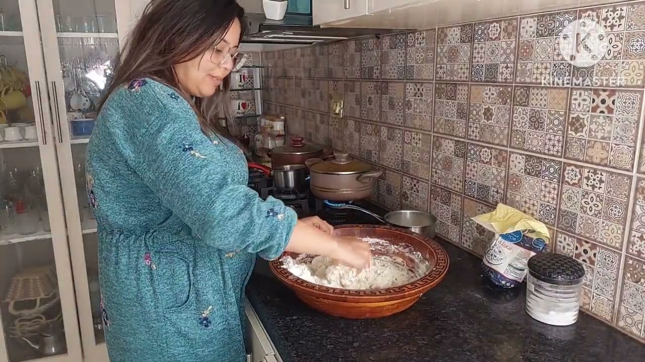 عملت طاجين سبناخ على طريقة سميرة اختي /اول مرة نصورلكم صابرين تطيب معايا / زعمة اش طيبت 😍😍😍
