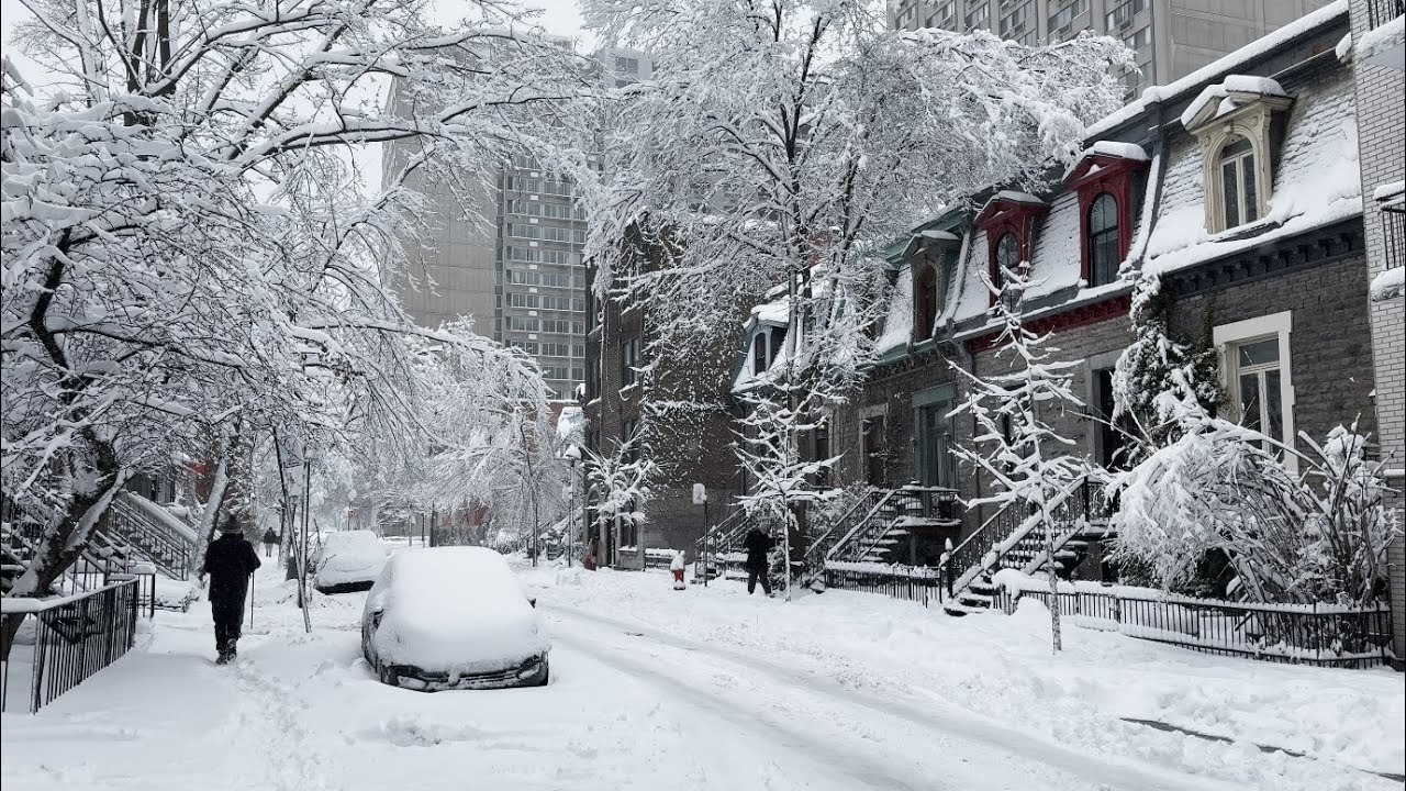 Winter Snow Storm in Montreal Canada Massive Snowfall