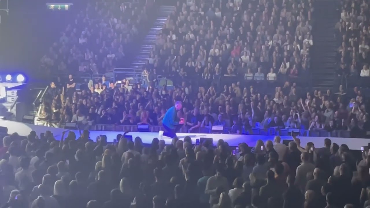KEANE live at Utilita Arena, Birmingham 4th May ‘24. “Hopes & Fears” 20th Anniversary Tour