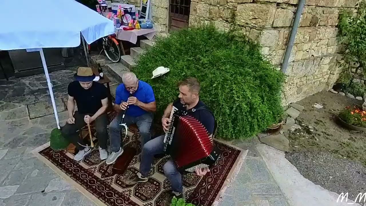 Pieve di Montarsolo Festa della Madonna della Guardia arricchita dalla la musica dei "Musetta"