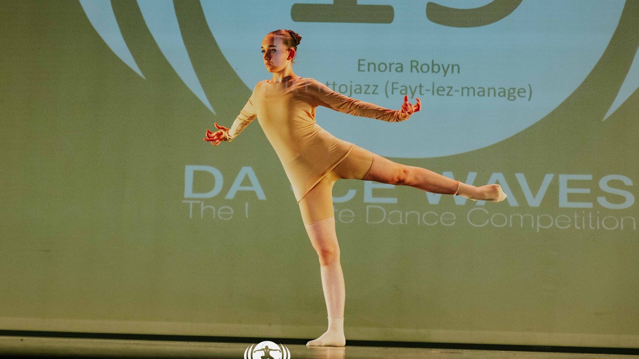 25-26 Qualifier 37 BE - Enora Robyn (Ballettojazz)