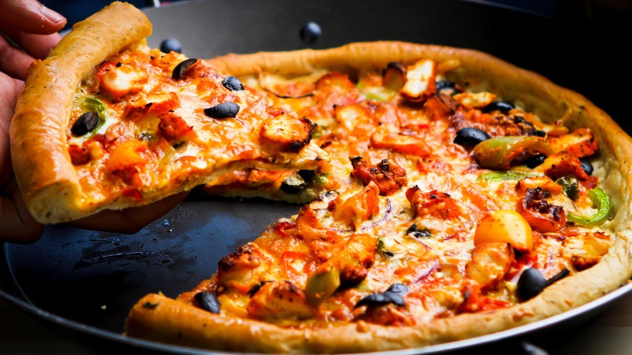 TANDOORI CHICKEN PIZZA RECIPE | Homemade Pizza Dough & Sauce | Tandoori Chicken Pizza Recipe at Home