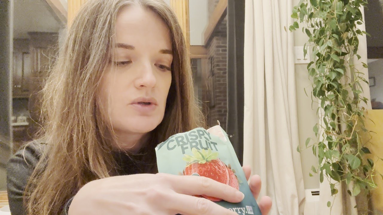 Crispy Green Strawberry Freeze-Dried Fruit Review #ad #amazoninfluencer
