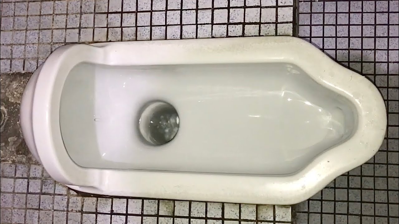 東洋陶器（現TOTO）大鷲 C63A＋陶器製トラップA514