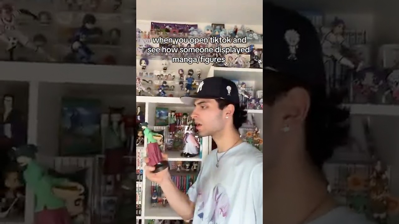 How to display anime merch and manga! #anime