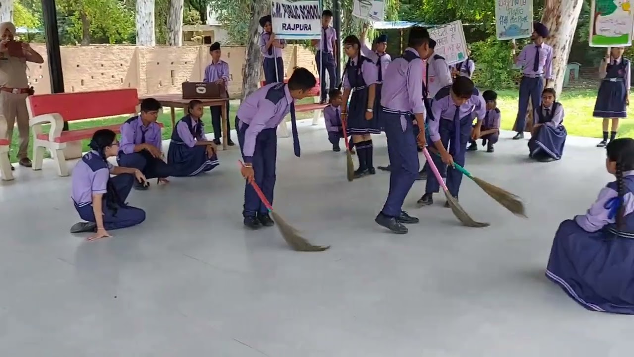 Students of C.M Public School performed a nukad natak in front of MLA Ms.Neena Mittal on cleanliness