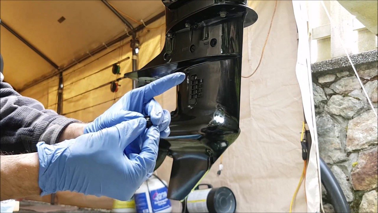 Suzuki DF60A 4-Stroke Outboard "Gear Oil Change" by Going Overboard