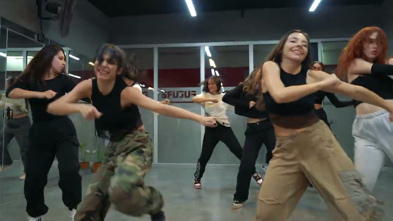 Sean Paul - Get Busy - Girly Hiphop - İzmir - Future Dance