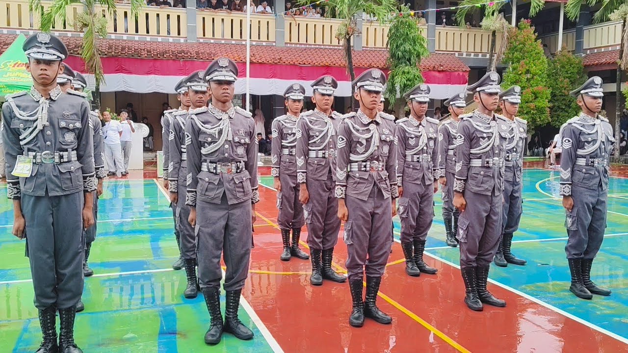 JUARA UMUM PASKIBRA SMPN 1 BANYUSARI LKBB GLOBAL 10