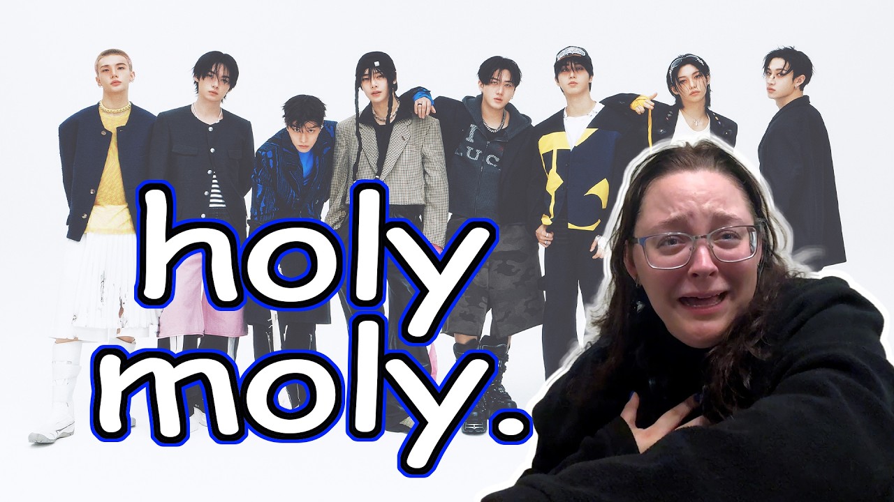 STRAY KIDS 