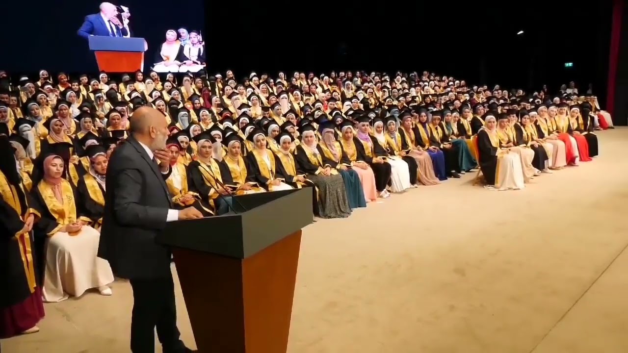 نصائح عظيمة لـ د/ علي حسيب في حفل تخرج دفعة اليوبيل الذهبي - طب بنات الأزهر 2022