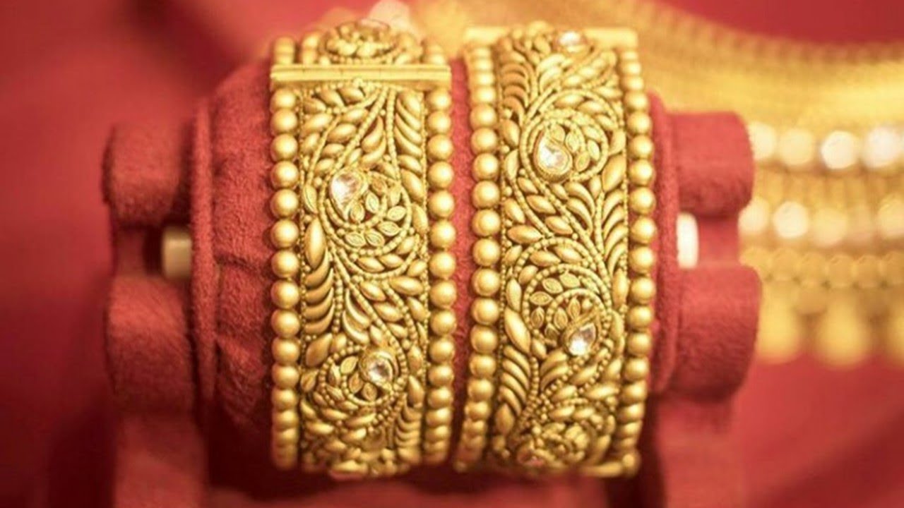 22k Gold Antique Bangle Designs 2018