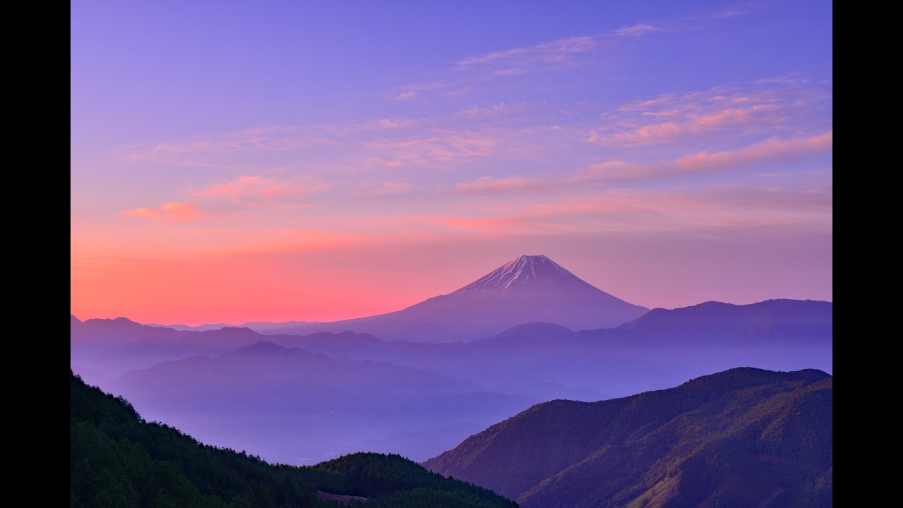 富士山の夏（４Ｋ）＃Summer at Mount Fuji＃赤富士＃ラベンダー＃雲海＃レンゲツツジ＃絶景＃月の道＃red fuji＃Lavender＃sea of clouds＃full moon