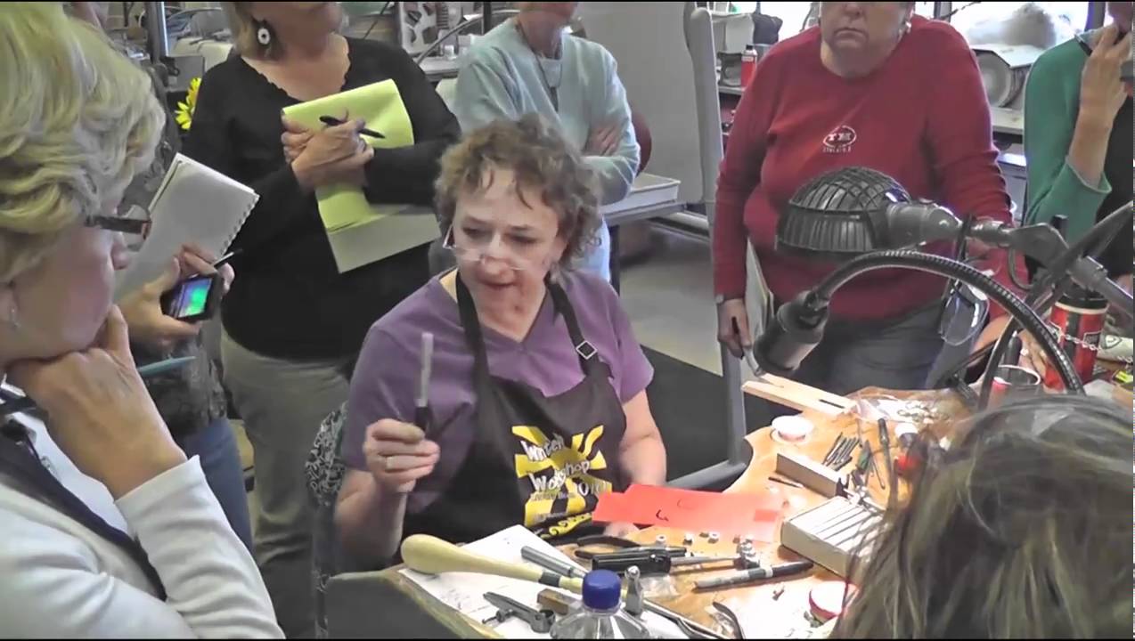 Pauline Warg, Making Metal Beads