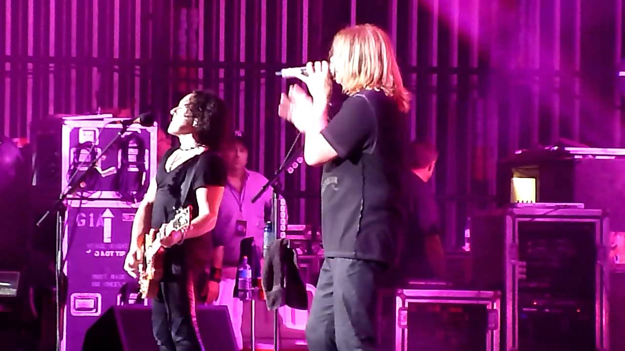 Def Leppard - Pour Some Sugar on Me - Susquehanna Bank Center - Camden New Jersey - 6/26/2011