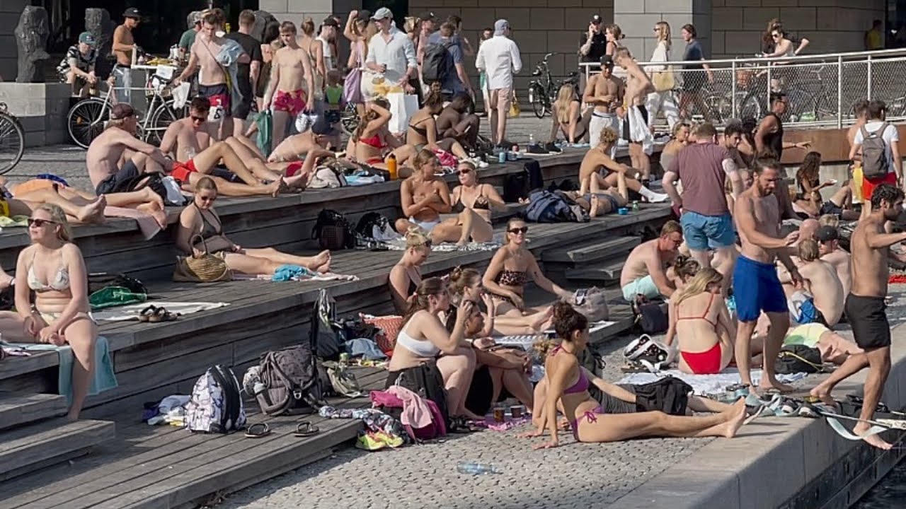 Copenhagen Kalvebod Brygge Harbor Beach(Kalvebod B&oslash;lge), Danmark, 2022.