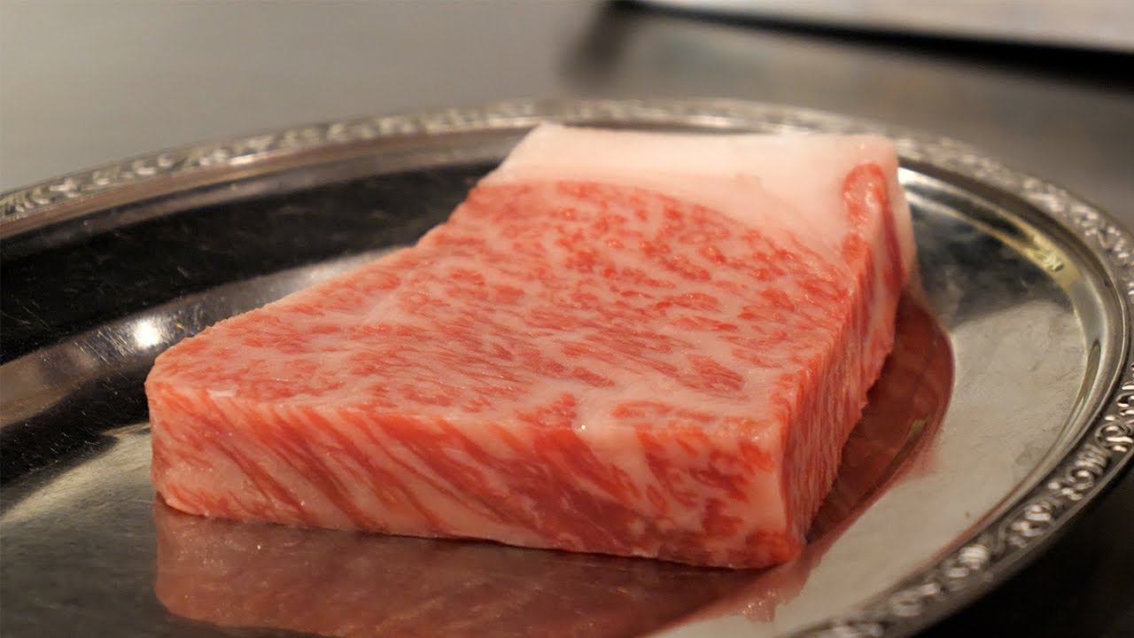Wagyu Teppanyaki в Осаке, Япония - Steak House WAGOU -
