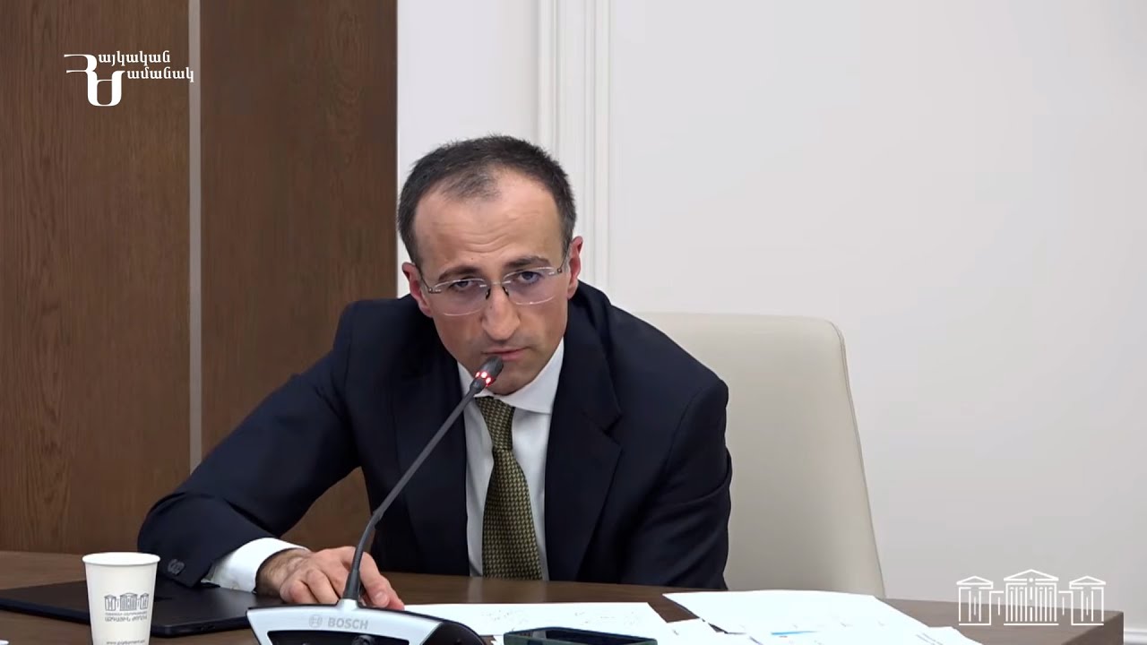 Պետք է կենտրոնանանք աշխատելու վրա. Թորոսյանը՝ աշխատաժամանակի կրճատման մասին
