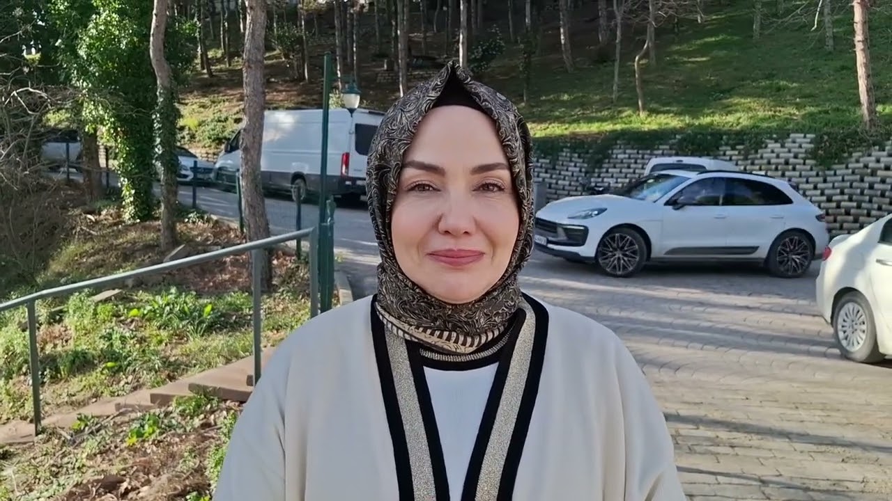 Dizi için tesettüre girdi ! Ünlü oyuncu Deniz Uğur'un değişimi ve tecrübeleri!