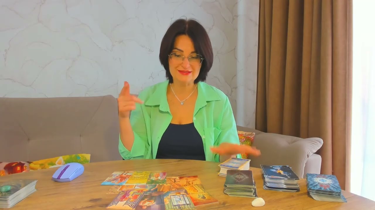 🌞ЧТО ПРОИСХОДИТ ЗА ТВОЕЙ СПИНОЙ🎁Таро онлайн