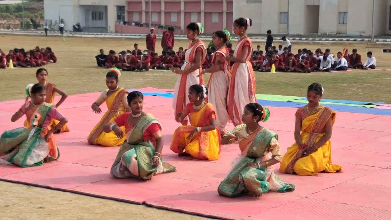 #Dance #Class-IX #girls #26th January 2026# AAV#Gurmura #UP #india #excellent #students 
