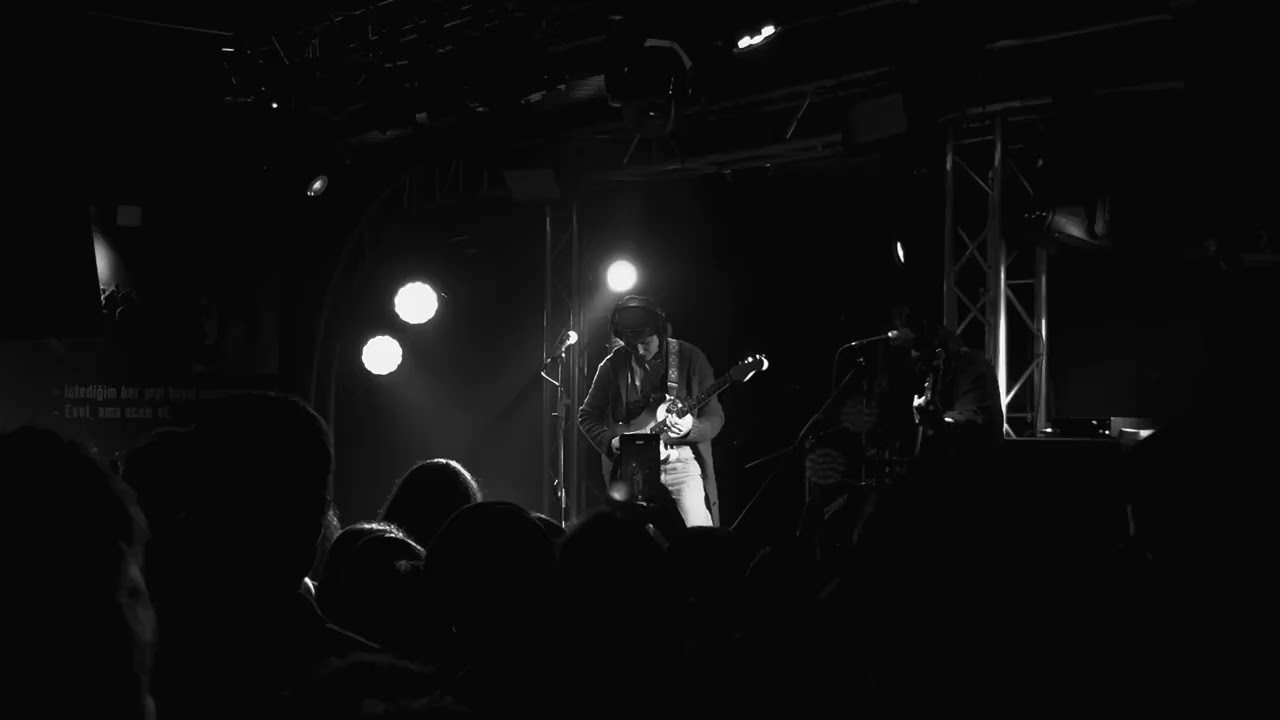 Deniz Tekin - Yıldızlar (Ankara 26, Konser)
