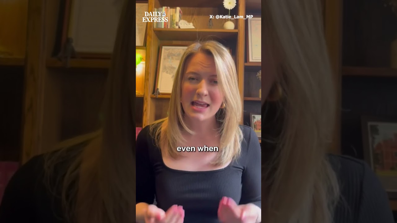 Tory MP slams British charity that supported migrants on their illegal journey to the UK 🔵
