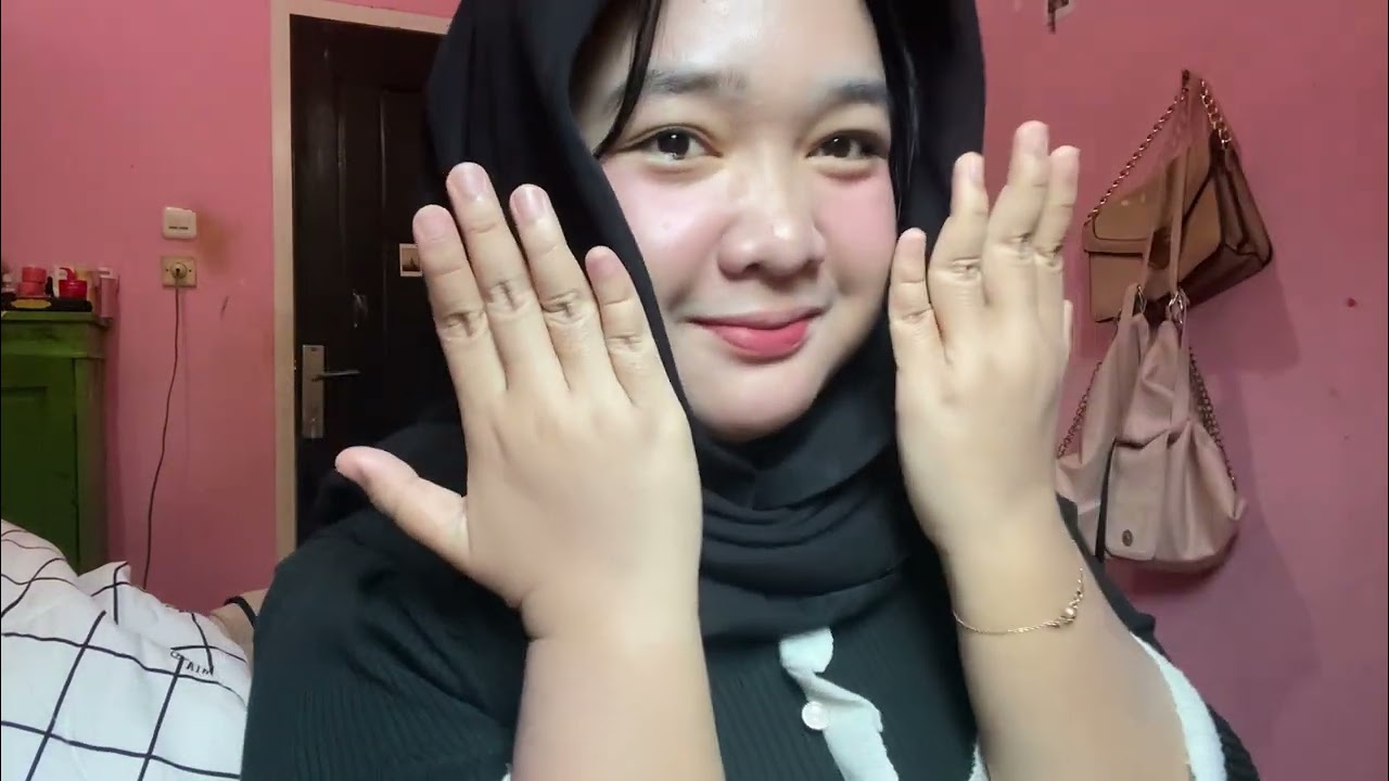 MINI VLOG GRACE APRIYON || XII MIA 1 || PRAKTEK BAHASA INGGRIS