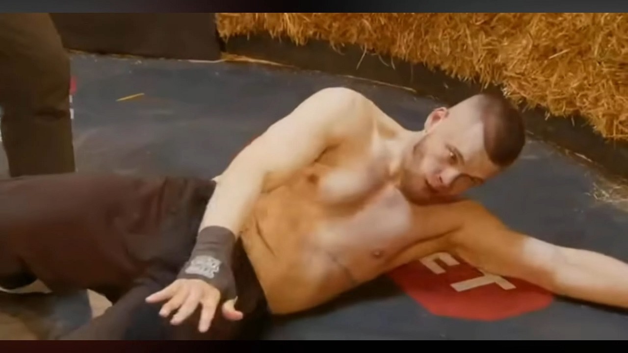 Нокаут! Алексей &laquo;Мельник&raquo; Мельников vs Андрей &laquo;Панда&raquo; Мешков TopDog