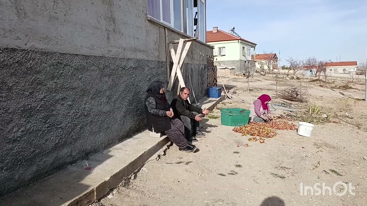 Ta sonunda annemin de şekerini dusurdünüz şu mübarek günde allah tanda kork muyonuz 