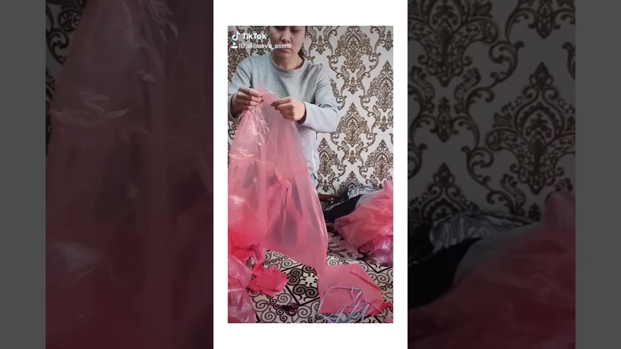 Платье из целлофана👗