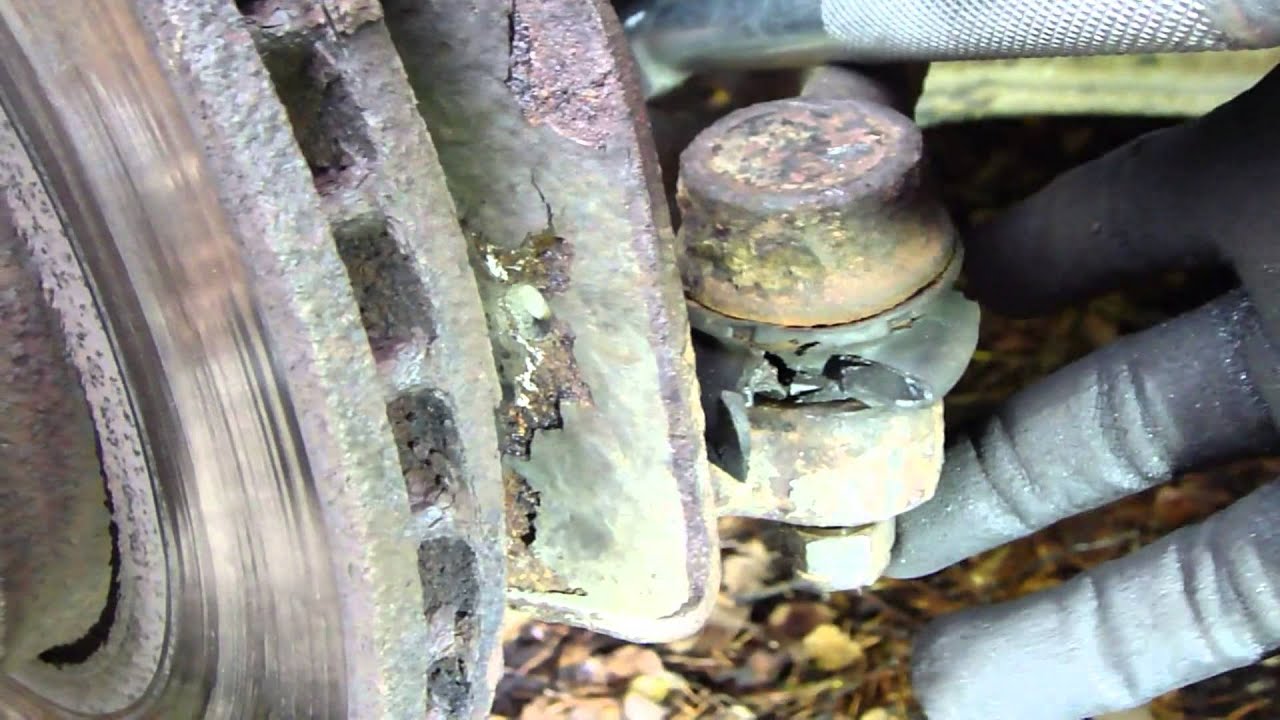 How to replace track rod end ball joint in Opel Astra or Vauxhall