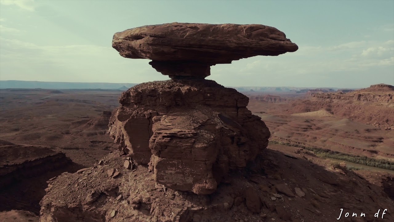 The Mexican Hat Rock