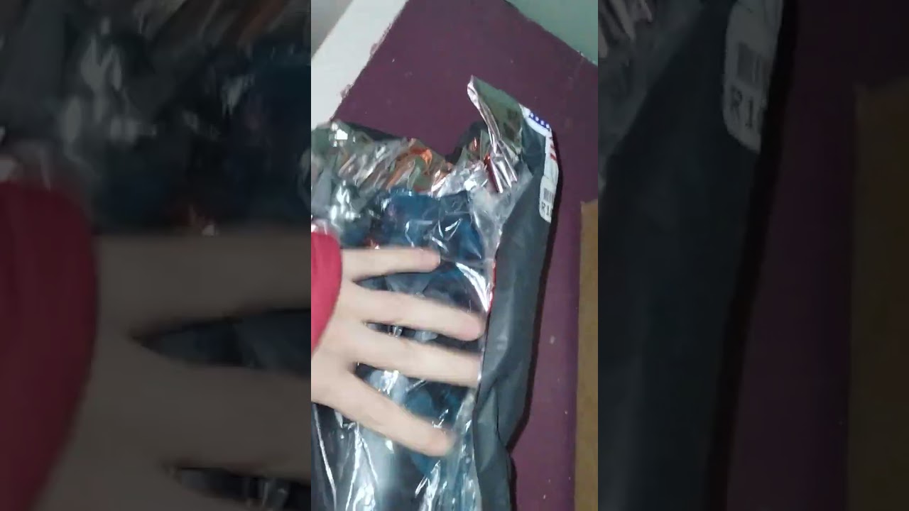 Nix The Night Drake Unboxing @BadDragonChannel  she's so pretty!  I'm kinda obsessed