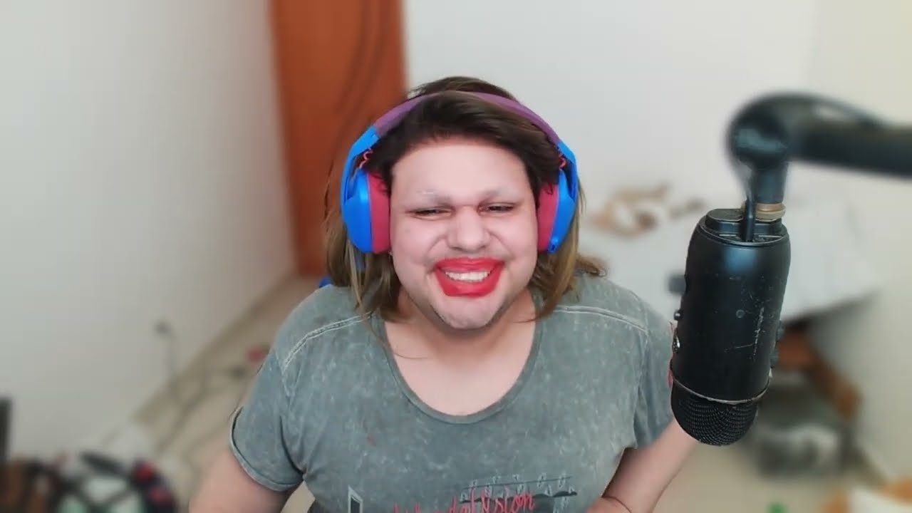 REACTS e ARK SURVIVAL EVOLVED - Wanessa Wolf