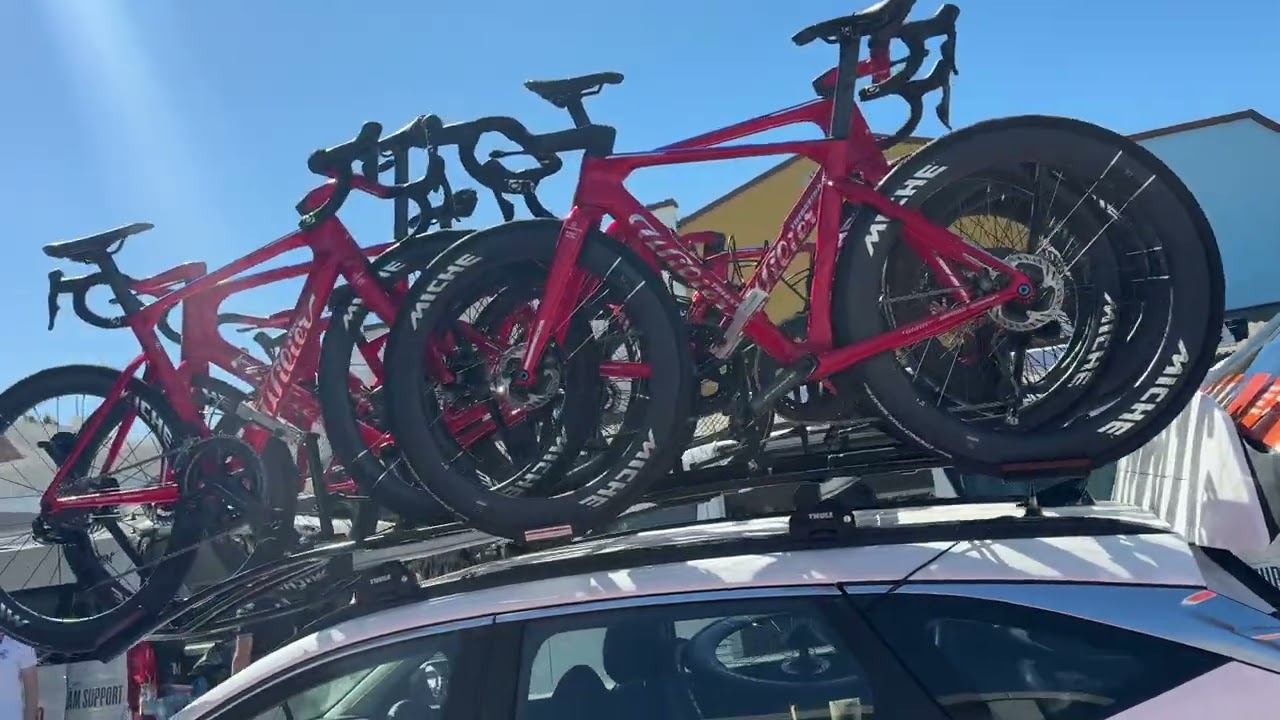 Walk through start prep teams & bikes 2026 Santos tour down under 1