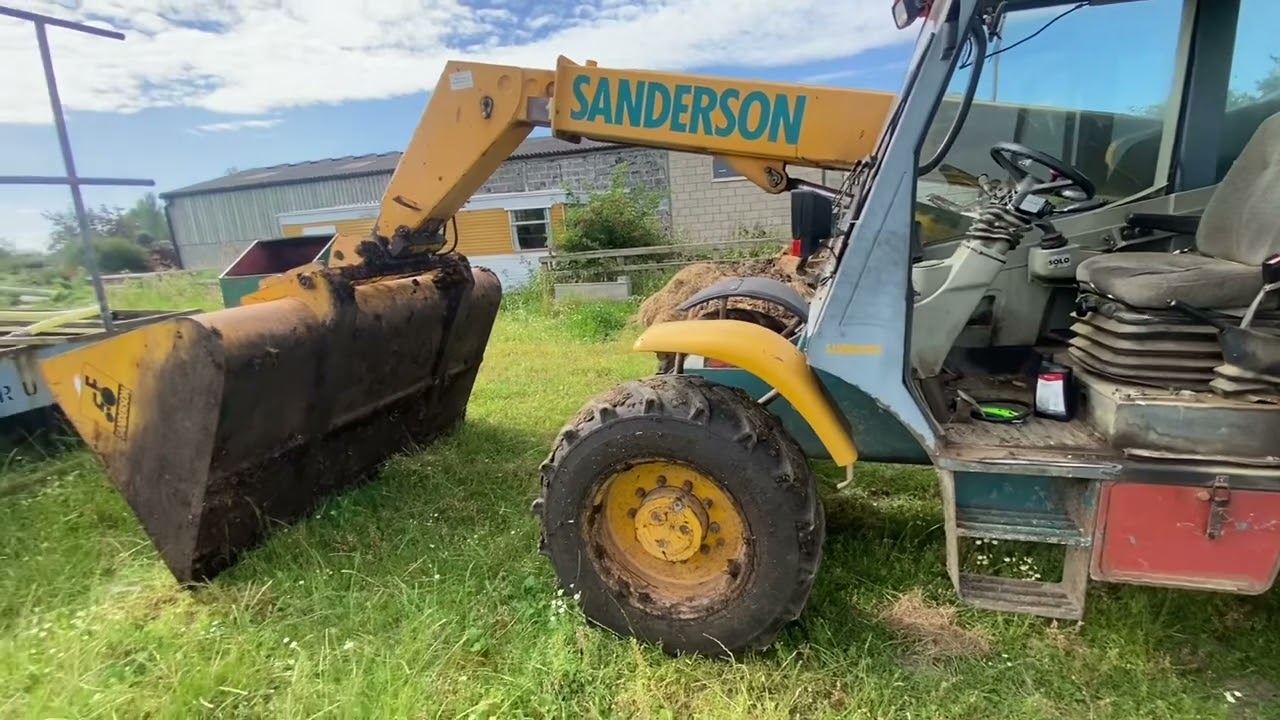 I made a bit of a mess 🤦‍♂️. Broken Sanderson and she leads some bales!
